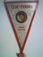 /album/fotogaleria-1981/a1981-cssr-europa-podpisy-jpg/